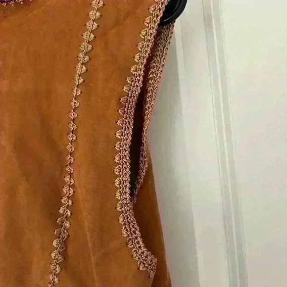 Mechant Womens Embroidered Vest Size M Brown Sleeveless Tie Front Mid Length - Picture 12 of 12